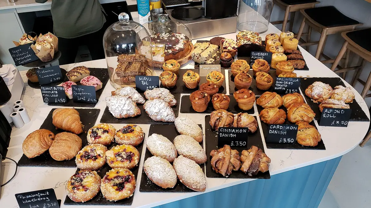 Mandy's Bakery – bakery in Halliwell, Bolton